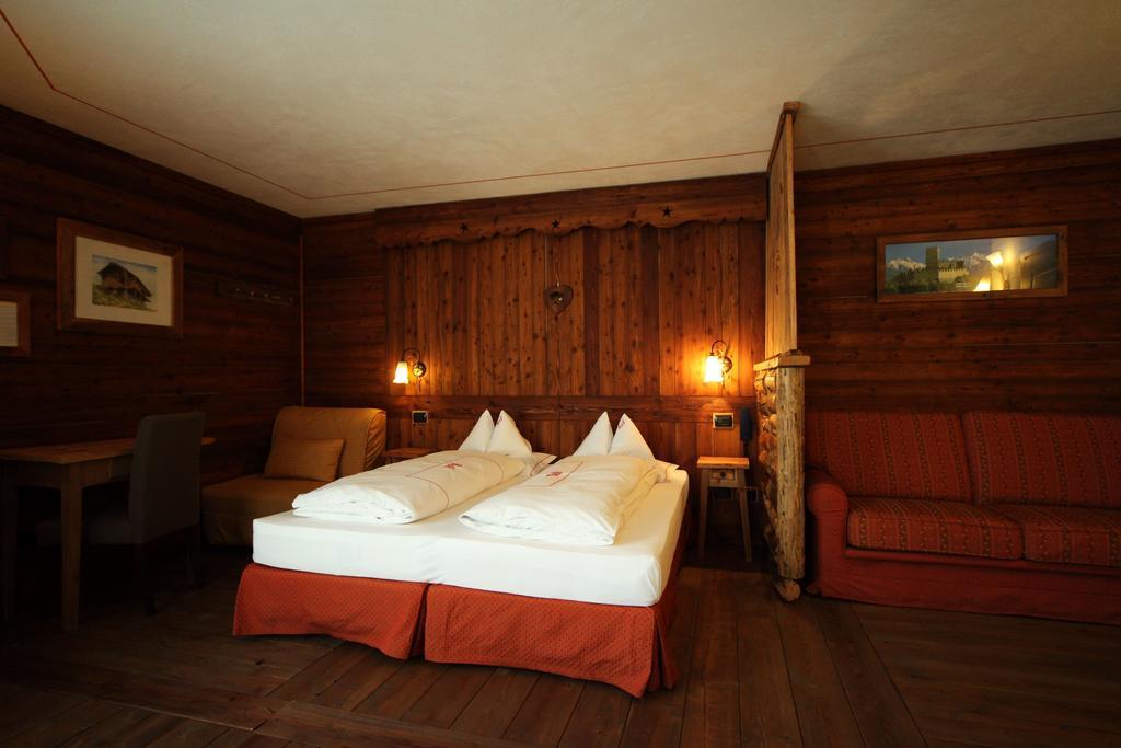 La Torretta Hotel Challand-Saint-Anselme Εξωτερικό φωτογραφία