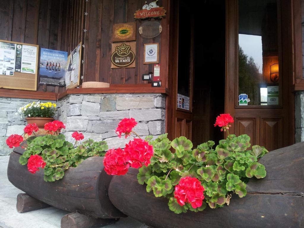 La Torretta Hotel Challand-Saint-Anselme Εξωτερικό φωτογραφία